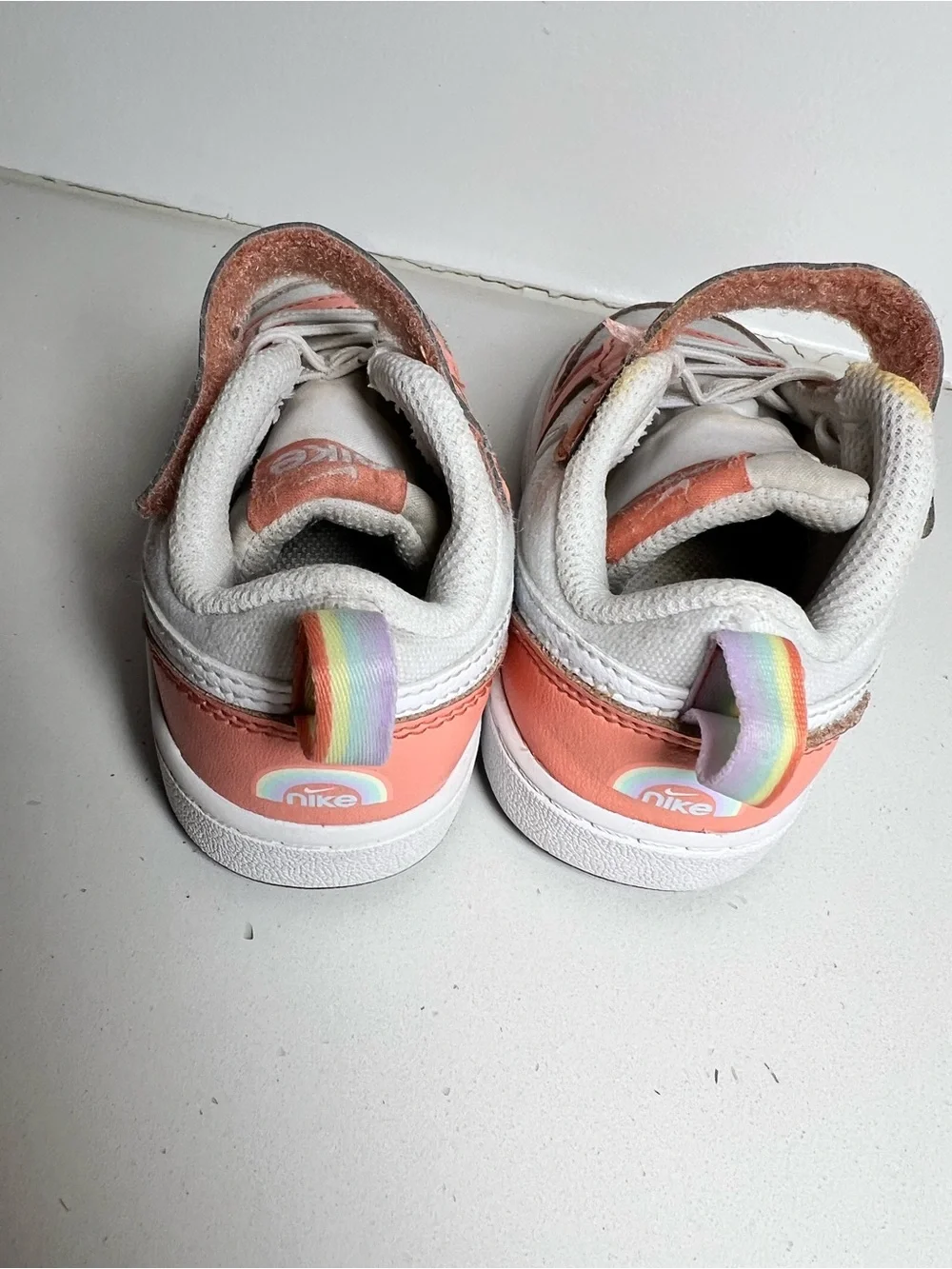 Nike Court Borough Low 2 SE Sneakers – Size 6C – Pink/White